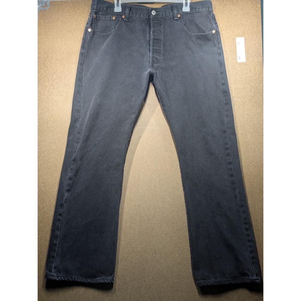Levis 501 Original Fit Jeans Mens 38x30 Black Denim Straight Leg Button Fly